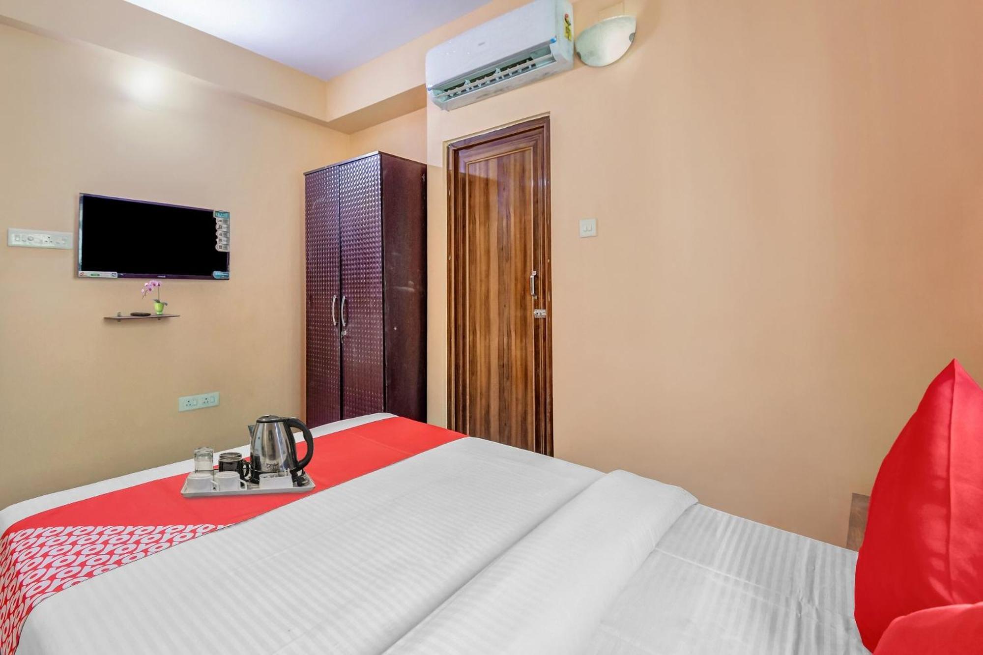 Hotel O Prasad Inn Calcutta Buitenkant foto
